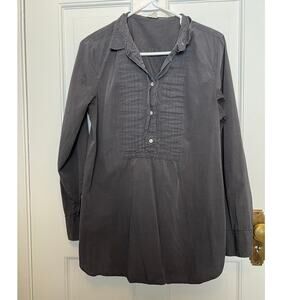 J.Crew Gray Chambray Tuxedo Shirt Half Button Up Pleat Front Women's M Cotton